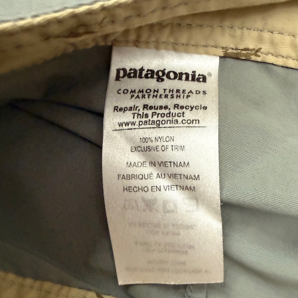 Patagonia Patch Pocket Wavefarer Board Shorts Mens 34 Gray Teal Swim Trunks - Picture 6 of 12